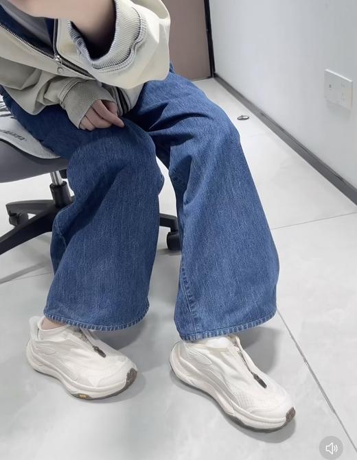 一店k （仅售48小时！）太酷了！HK又一个王炸！刀锋战士360°无死角！机能风上脚真的帅惨了！抗撕裂面料 vibram橡胶大底 无鞋带设计太爱了！未来感解构风 双层跑步鞋 脚感绝了！ 商品图3