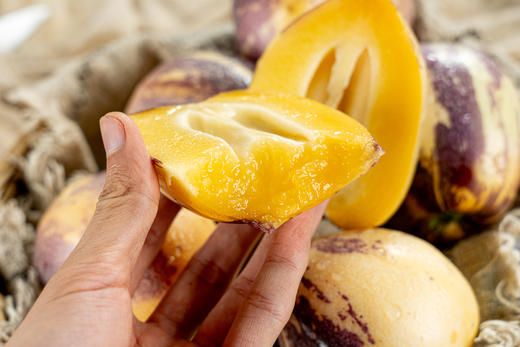 民勤沙漠人参果#皮薄肉厚清甜多汁，解渴解腻，民勤沙漠种植，昼夜温差大，雪水灌溉营养丰富 4.5斤中果 商品图1