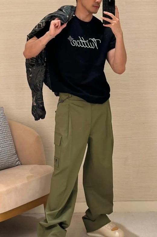 中性款字母短袖T恤he 商品图3