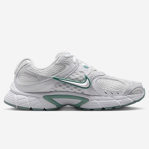 NIKE耐克 女休闲鞋 HQ7901-106 商品图4