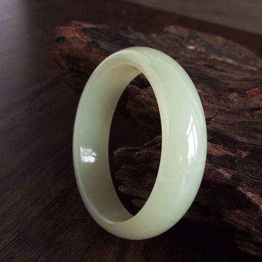 【天然正品】天然黄口料细腻油润度佳60号和田玉手镯030425AH90 商品图6