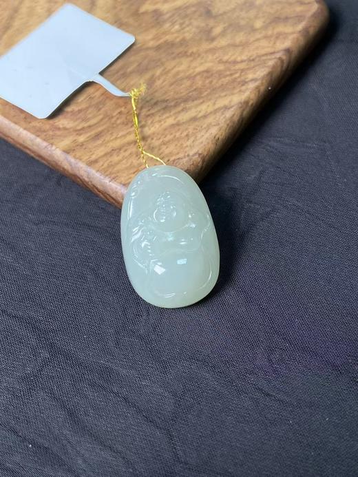 【快抱】【于田产和田玉于田料椭圆弥勒佛26*17】出证书，发货1~5天，48小时鉴赏期 商品图2