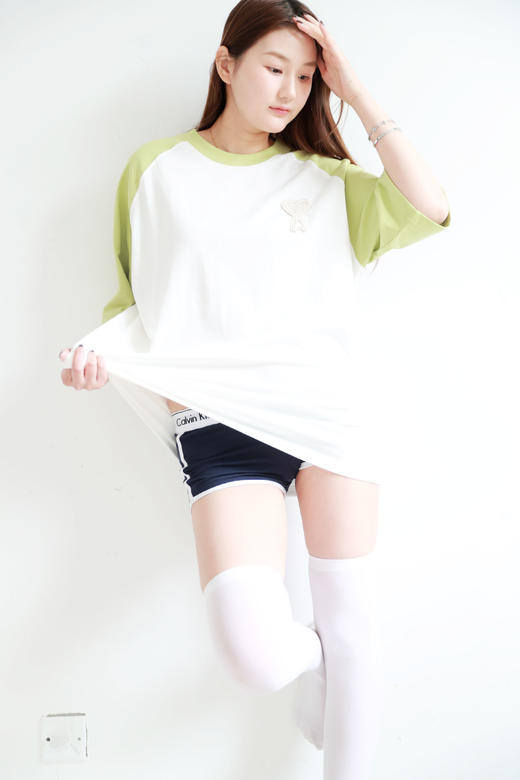 Oversize手编刺绣tee，牛油果配色。宽松风格纯棉基础t恤E032668 商品图12