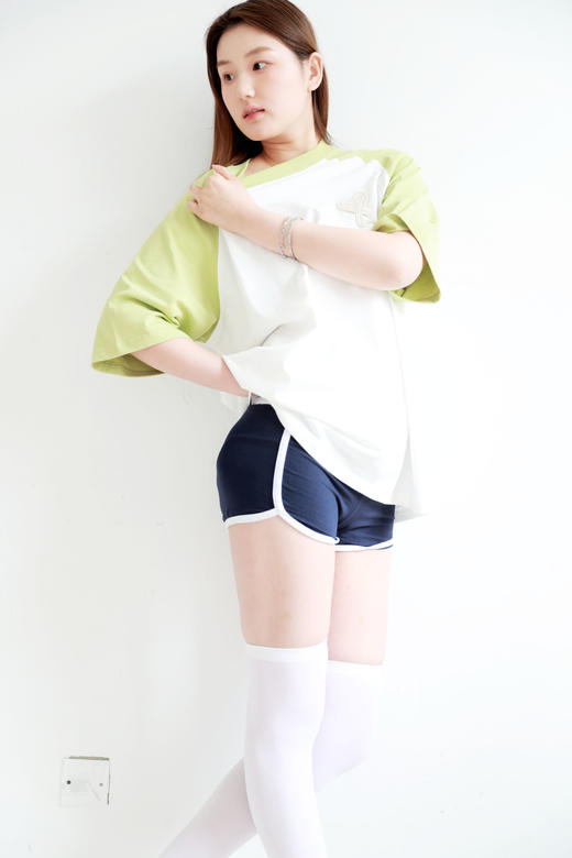 Oversize手编刺绣tee，牛油果配色。宽松风格纯棉基础t恤E032668 商品图13