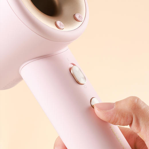 厨创妈咪 高速负离子电吹风220V/1600W KT-CF-1600 商品图3