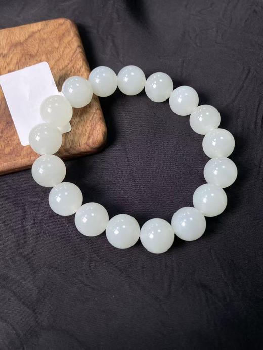 【快抱】【于田产和田玉白玉卡12mm手串】出证书，发货1~5天，48小时鉴赏期 商品图1