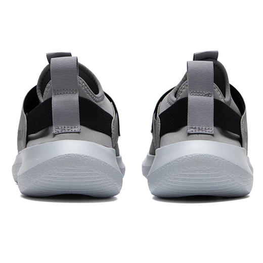 UnderArmour安德玛 男跑步鞋 3024870-103 商品图4