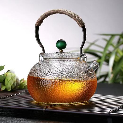 茶的故事丨铜把提梁壶 玻璃壶 锤纹玻璃 带过滤圈 700ml（因批次不同，壶钮的造型有所差异） 商品图4