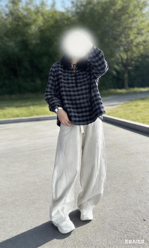 【3月27日 周末秒杀 直接调价下单即可】出黑色啦 春夏都可以穿的 天丝棉混纺 弯刀裤 邂逅 松弛感穿搭 再一款 藏肉 弯刀裤 商品图3