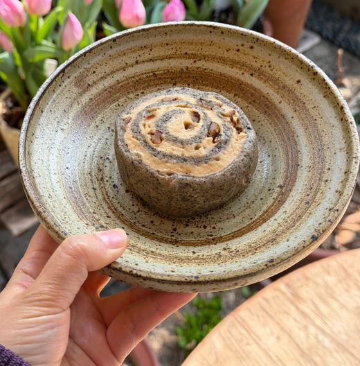 【上架一天，计划生产】食养馒头【九蒸九晒黑芝麻山药红枣馒头】全麦版/有机白面版，0糖0油0防腐剂0香精0色素0泡打粉0膨松剂0改良剂【生鲜发出后不拒收不退回，有问题，收到后24小时内处理】7天内发出！ 商品图5