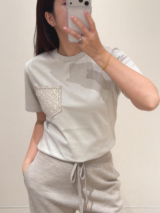 驴家 26年春夏新品🆕爆款米色口袋T恤（MM） 商品图2