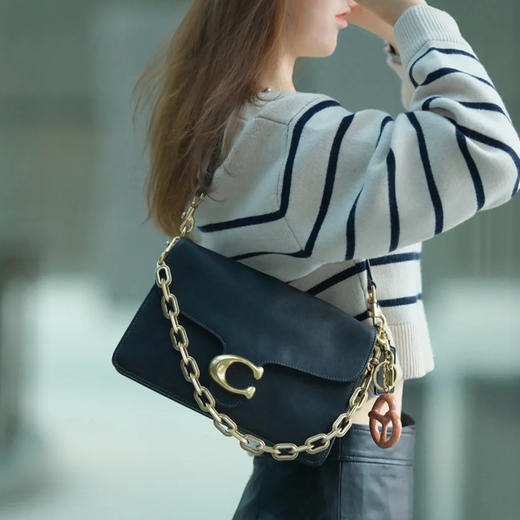 【明星同款】COACH/蔻驰 CHAIN TABBY 35号粗链条单肩包斜挎包 CAF51/CAF52 香港直邮 送礼盒礼袋 清关约7个工作日-w 商品图3