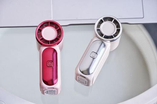 🌟全网首发❗❗体积小到忽略，风力强到尖叫【AURARO迷你高速风扇X688】💗比小更小，风力猛还持久，夏日降温快到离谱🧊  商品图5