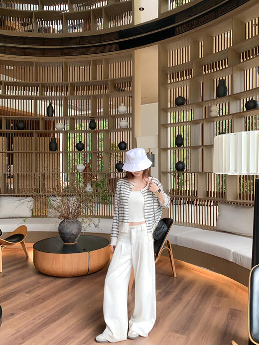 <曾小咸推荐>3.30现货秒杀 ！微信超特价！黑白条纹针织开衫 日常169.99 立减90 秒杀79.99！！ 商品图5