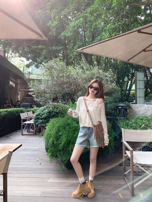 <曾小咸推荐>3.30现货秒杀 ！微信超特价！2色镂空针织衫+吊带背心套装 日常169.99 立减90 秒杀79.99！！ 商品图12