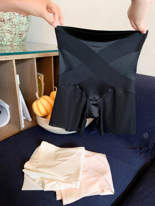 <曾小咸推荐>3.30现货秒杀 ！微信超特价！高腰收腹抑菌安全裤【贴身衣物不退不换】 日常89.99 立减50 秒杀39.99！！ 商品图7