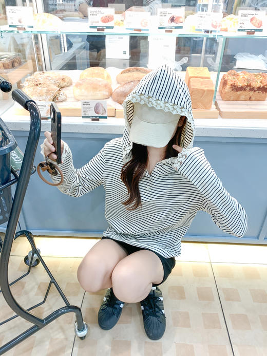 <曾小咸推荐>3.30现货秒杀 ！微信超特价！长袖蕾丝拼接条纹针织衫 日常159.99 立减80 秒杀79.99！！ 商品图9