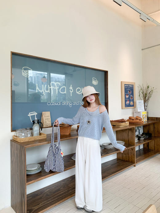 <曾小咸推荐>3.30现货秒杀 ！微信超特价！2色镂空针织衫+吊带背心套装 日常169.99 立减90 秒杀79.99！！ 商品图8