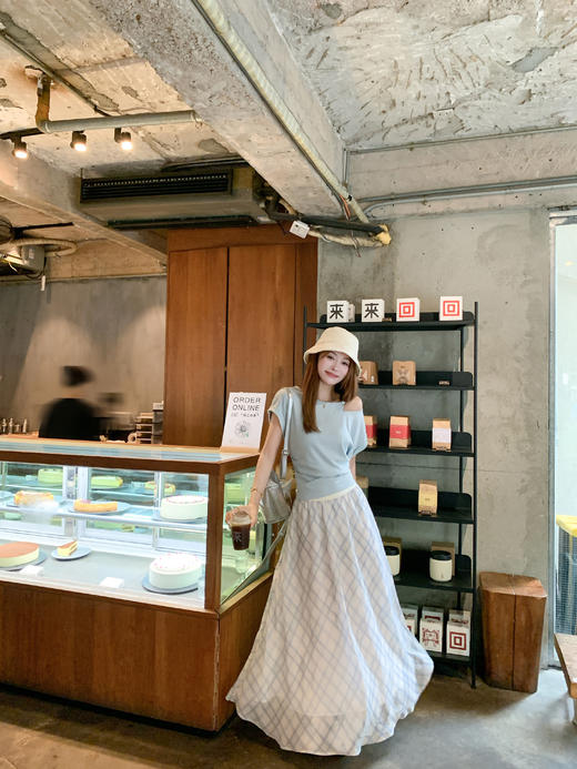 <曾小咸推荐>3.30现货秒杀 ！微信超特价！2色斜领露肩短袖T恤 日常109.99 立减50 秒杀59.99！！不规则半身裙  秒杀89.99！ 商品图13