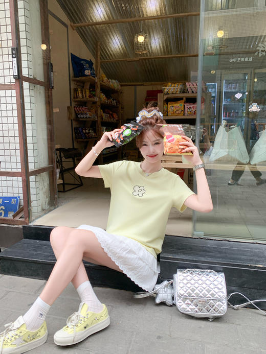 <曾小咸推荐>3.29现货秒杀 ！微信超特价！简约绣花短袖T恤 日常109.99 立减50 秒杀59.99！！ 商品图9