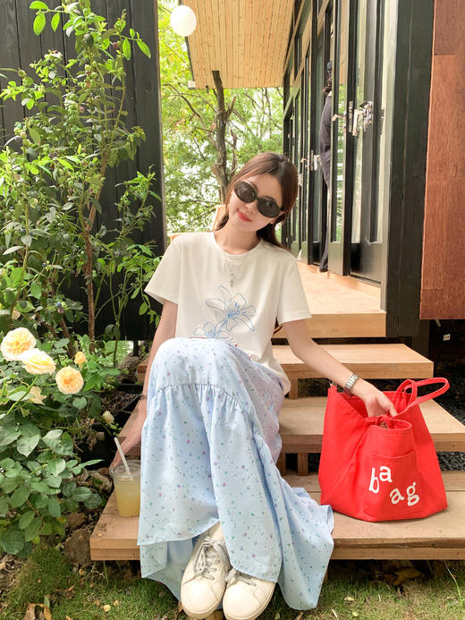 <曾小咸推荐>3.30现货秒杀 ！微信超特价！花朵印花短袖T恤 日常109.99 立减50 秒杀59.99！！ 商品图6