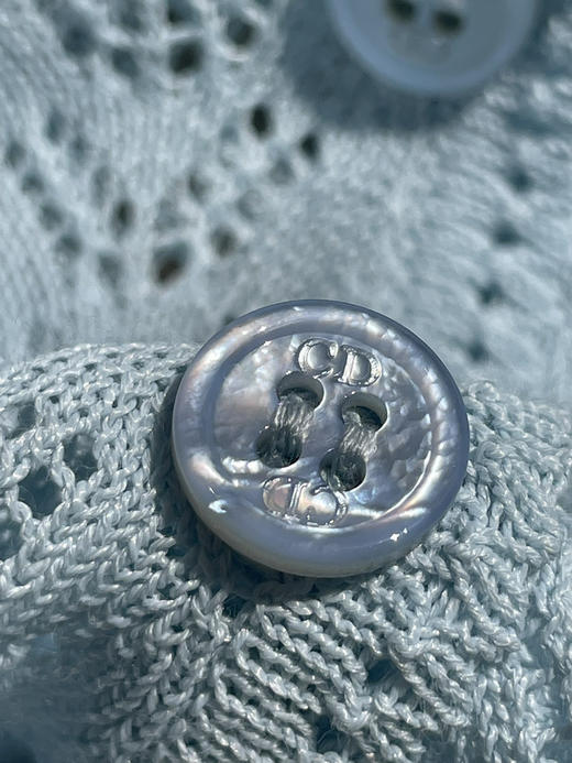 327-12 渠道圆正 把铃兰装进口袋 雕 单面镂空花型针织开衫 半身裙 商品图13