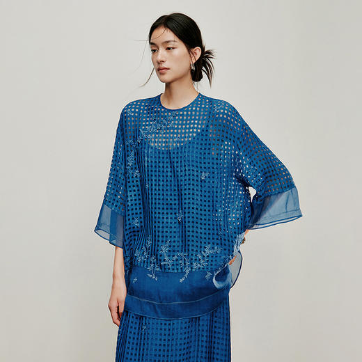 【林栖设计小店】植物染色|手工钉花格纹绣花新中式2026夏新款衬衣两件套1962191B 商品图0