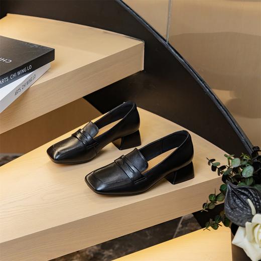 头层羊皮方头软底粗跟中跟乐福鞋 商品图2