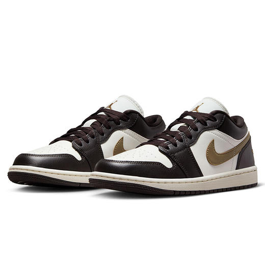 NIKE耐克 女篮球鞋 DC0774-200 商品图0