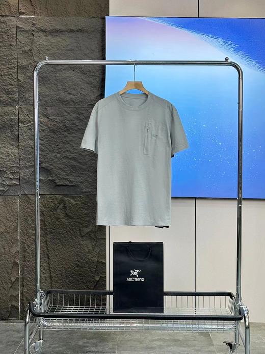 F032745夏季新款压胶拉链刺绣口袋速干功能款短袖T恤 商品图7