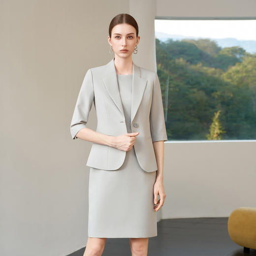 IWY/高级感灰色西装套装女春季修身职业通勤两件套商务风工作服6C06+6Q09 商品图0