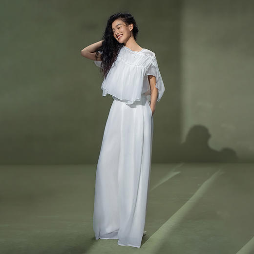 【林栖设计小店】一剪闲云|米白色苎麻宽松显瘦三件套2026夏新款花边套装1962053B 商品图1
