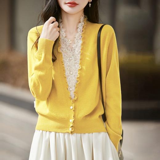 「自」全新升级【铂金会员174/天猫229/差价55】(23234)洛诗琳气质蕾丝拼接假两件上衣2026新款木耳边显瘦针织开衫 商品图3