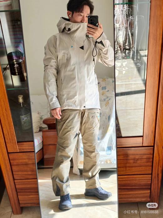 F0327107巨人岛户外运动防泼水防风硬壳冲锋衣男款外套 商品图11