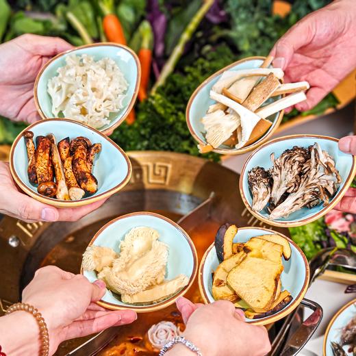 【吃断】云南菌菇鲜切牛肉任吃！云梦山城山野双人自助火锅132元！限前200份 商品图11