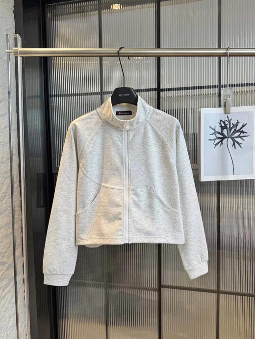 F032768春季秋季女款落肩设计立领宽松版型不松垮外套 商品图6