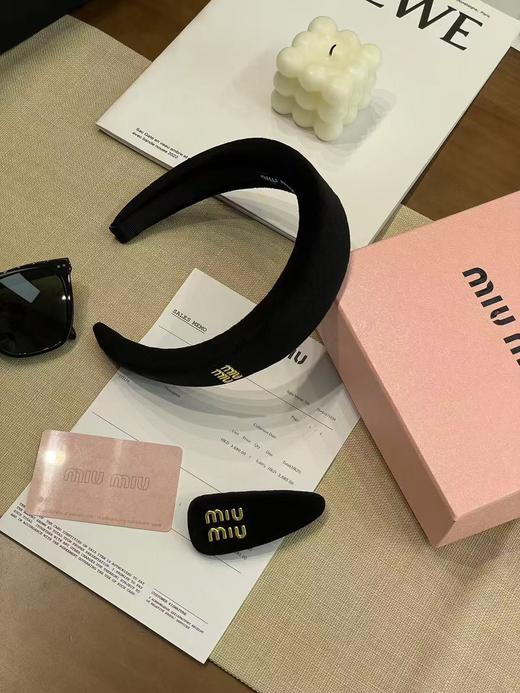 MIUMIU 新款字母格纹发箍 商品图1