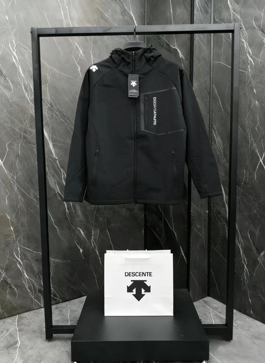 F032726春款户外休闲男士防泼水运动健身梭织连帽冲锋衣外套 商品图1