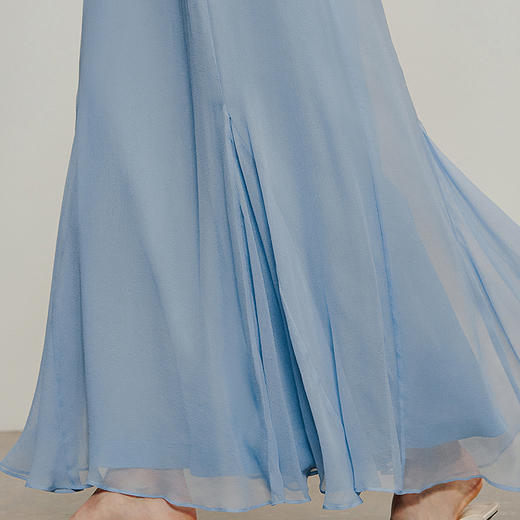 【林栖设计小店】风栖汐影|桑蚕丝多色不规则2026夏新款鱼尾半身裙1962060 商品图2