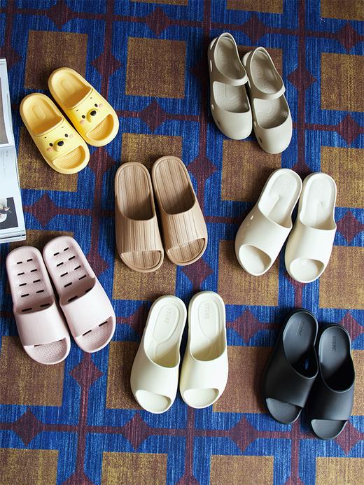 【2件减5元，3件减10元】【颜值与舒适并存 排水速干 夏日拖鞋】洗澡不积水 不闷脚不臭脚 轻盈舒适防滑 匠心打造 简约时尚 商品图0