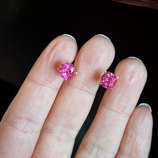 CHIC系列 18K镶碧玺 耳钉 商品图1