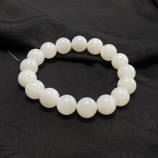 【快报】【于田产和田玉95料12mm圆珠手串】出证书，发货1~5天，48小时鉴赏期 商品图3