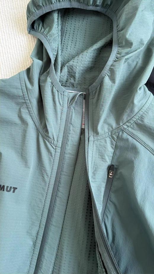 F032781轻量单层弹力外套男女同款软壳连帽夹克 商品图14