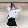 F032794胸口小标黑白双色宽松遮肉短袖T恤情侣款 商品缩略图3