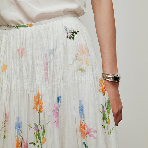 【林栖设计小店】手工绣花|婴儿棉压褶百搭宽松显瘦2026夏新款印花半身裙1962142 商品图2