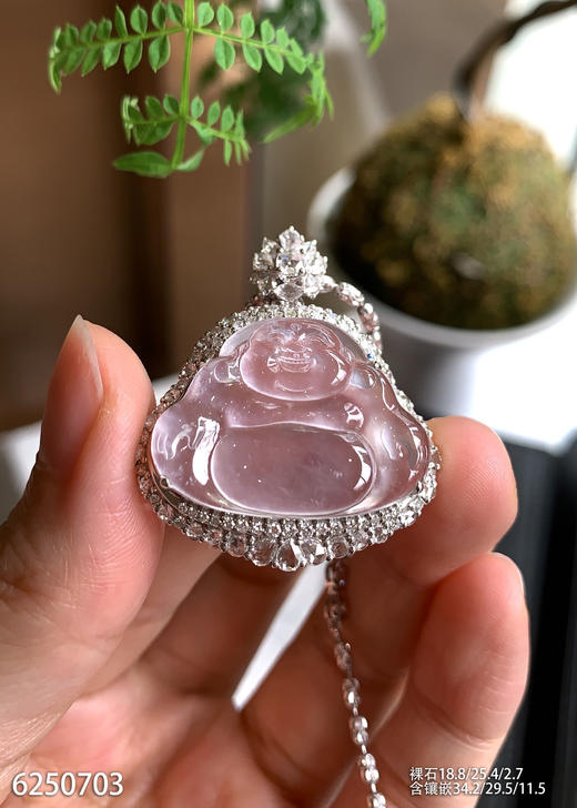 6250703，玻璃佛公吊坠。具体价格微信咨询 商品图3