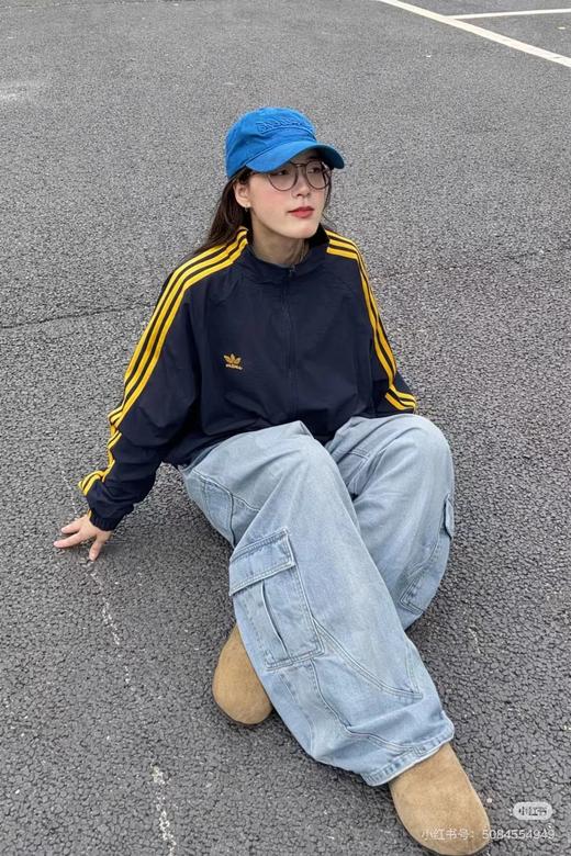 F032786复古运动风日常通勤胸口刺绣Logo泡泡纱条纹外套 商品图11