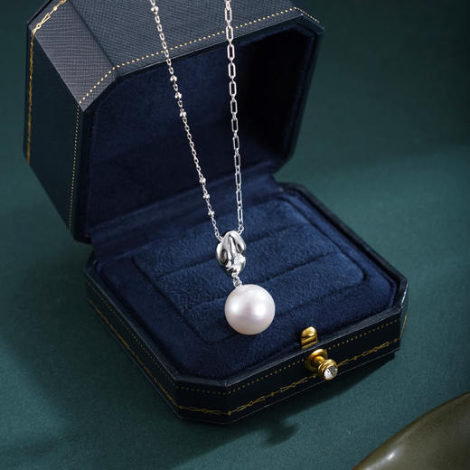 子佩集【缪斯幻境】银S925珍珠惜王妃套链项链【TM0724-XF】抽象印记吊球2602 商品图1