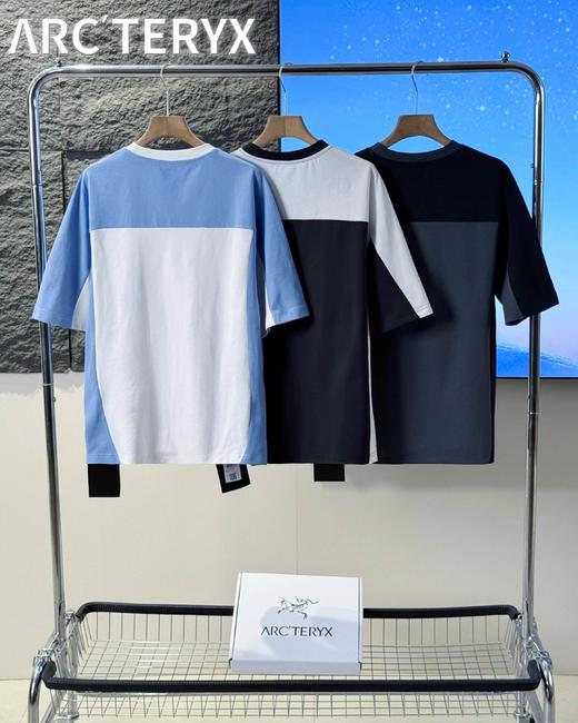 F032743拼接短袖圆领休闲运动服情侣款速干透气运动休闲训练短袖T恤 商品图1