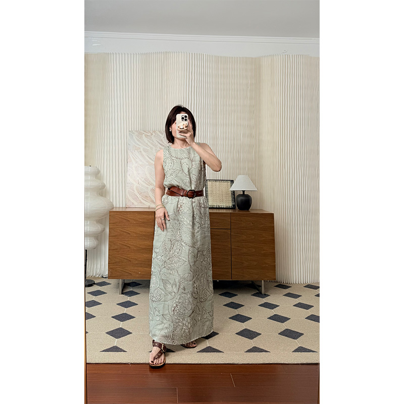 万物生长 苎麻莱赛混纺 超轻盈H型one-piece背心连衣裙 巨显白的粉绿色 南法度假和日常通勤都可